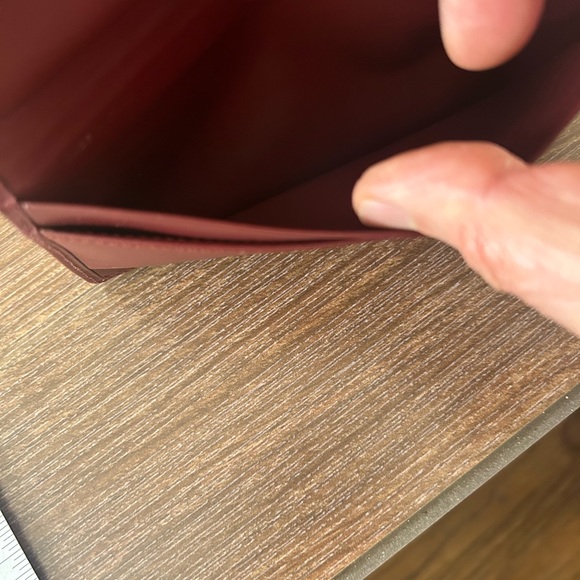 Cartier bifold wallet - Picture 9 of 11